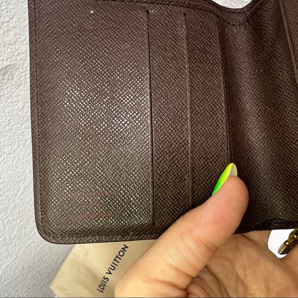 <LOWEST PRICE>100% AUTH Louis Vuitton Damier Ebene Compact Zip Wallet - Picture 11 of 13